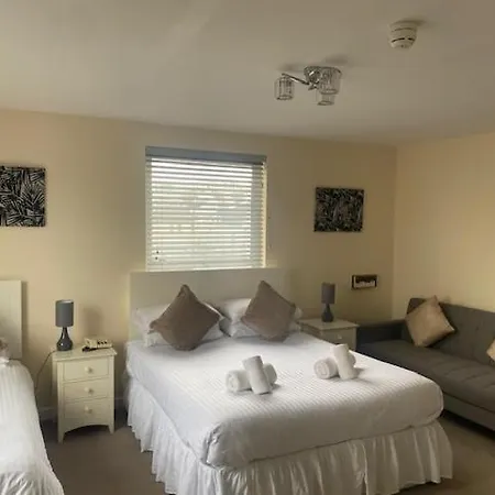 Runnymede Court Hotel Saint Helier Jersey